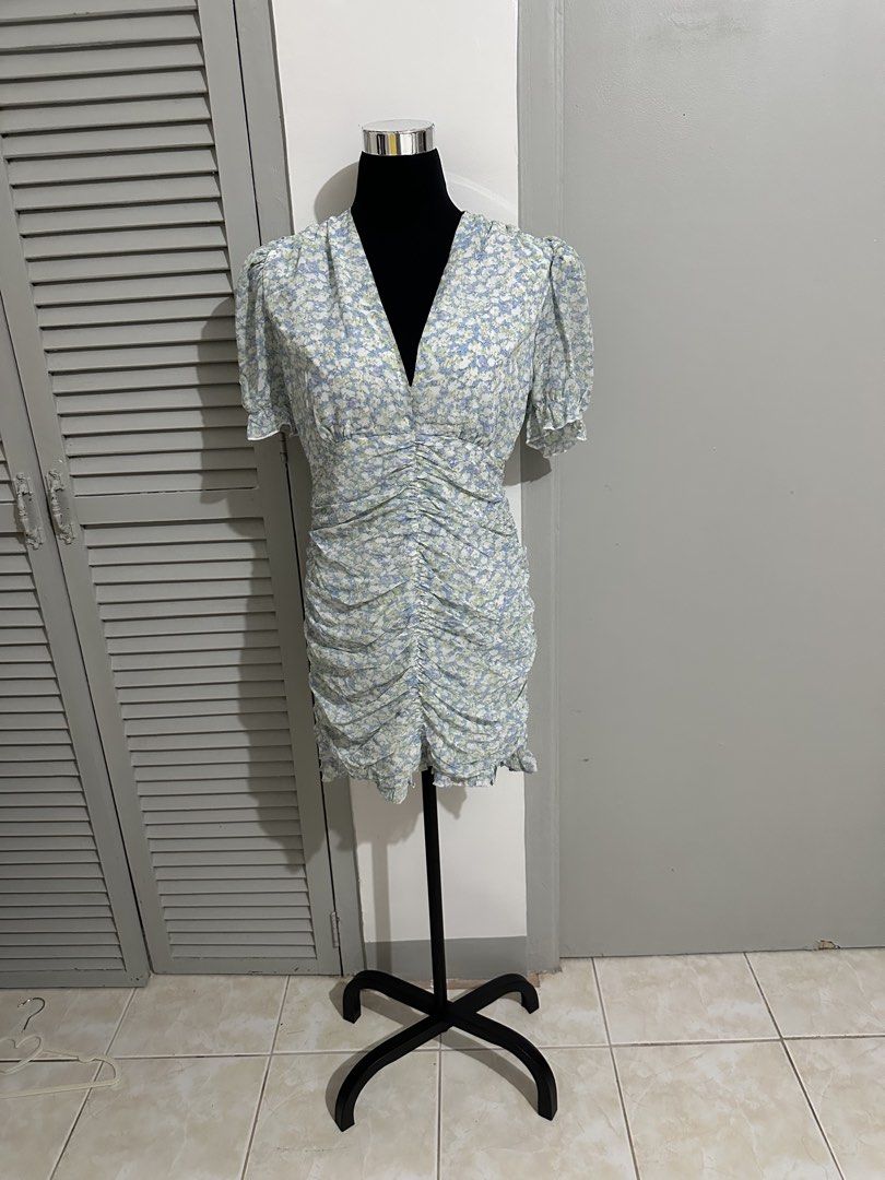 Body-con dress (Category: Dresses) located in Balanga. Submitted by ruffa_assorted_item (Listing ID 1452890784, Image 1). Description: .