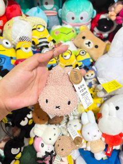 (Category: ) located in . Submitted by beysket (Listing ID 1453004194, Image 1). Description: .