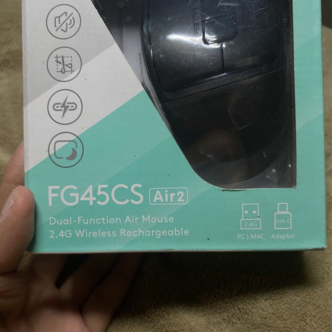 BRAND NEW A4Tech FG45CS Wireless Mouse (Category: Mouse & Mousepads) located in Manila. Submitted by veranesta (Listing ID 1453001232, Image 2). Description: was supposed to raffle sa school. brand new never used (but tested ofc) ₱699 ✔️ 2.4GHz wireless connection ✔️ Ergonomic design (comfortable grip) ✔️ Smooth and responsive tracking loc : nova, qc (can do lalamove/j&t/pick-up.