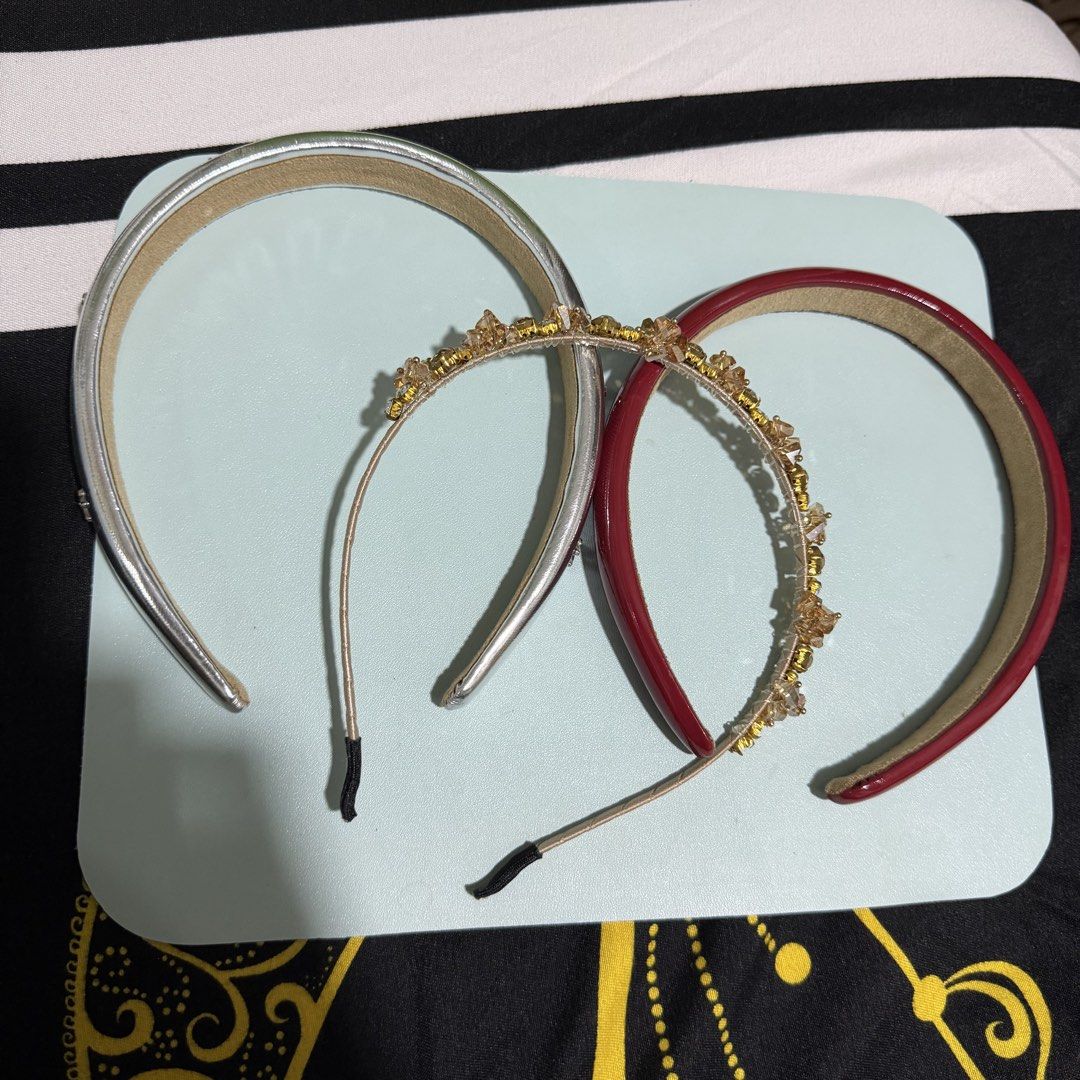 [BUNDLE] TAKE ALL 3 - Assorted Headbands (Category: Hair Accessories) located in Dasmarinas. Submitted by bibbidibobbidibootique (Listing ID 1453047619, Image 2). Description: Silver ribbon Plain wine red Crystal champagne .