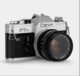 (Category: ) located in . Submitted by casualcameras (Listing ID 1452957094, Image 1). Description: .