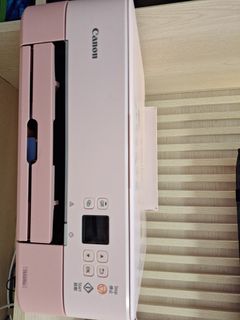 （分類：）位於 。 由 YUNNI 提交（商品編號 1452897884，圖片 1）。簡介： 。