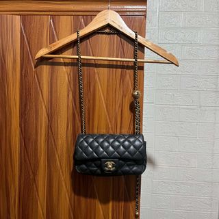 (Category: ) located in . Submitted by abj_thriftshop (Listing ID 1452974165, Image 1). Description: .
