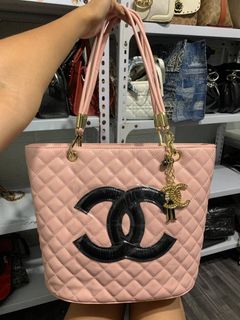 (Category: ) located in . Submitted by _prettysimplecollection (Listing ID 1453032747, Image 1). Description: .