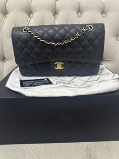 (Category: ) located in . Submitted by luxeshop8 (Listing ID 1453028999, Image 1). Description: .