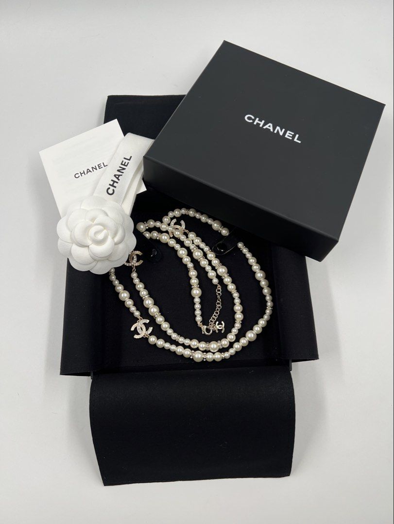 ⚜️Chanel Double layer necklace (Category: Luxury Accessories) located in Makati City. Submitted by 90sangel (Listing ID 1453042111, Image 1). Description: Pure Parisian Glamour — Chanel Double Pearl Motif Necklace ⚜️ •Condition: Excellent & Giftable! *Complete with paperbag, camellia and ribbons.