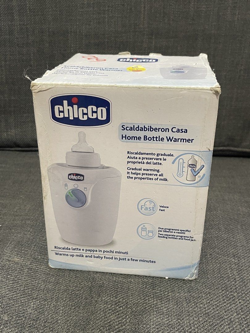 Chicco Home Bottle Warmer Scaldabiberon Casa (Category: Breastfeeding & Bottle Feeding) located in Las Pinas. Submitted by xtnabrera (Listing ID 1452971815, Image 1). Description: - Warms milk and baby food quickly and gently. - Preserves essential milk properties. - Two programs: one for feeding bottles, one for food jars. - Safe stop function: automatically switches off after 1 hour. - Practical design for easy handling. - Works with 220-240V p