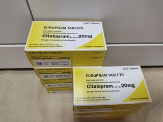 （分類：）位於 。 由 whats-up 提交（商品編號 1452998791，圖片 1）。簡介： 。