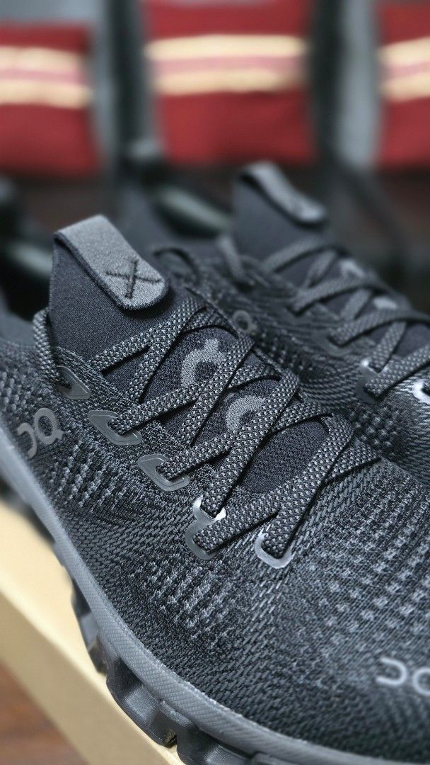 Cloud X Tempo – Black | Eclipse (Category: Sneakers) located in Marikina City. Submitted by youngwater_2b86c8 (Listing ID 1453040488, Image 3). Description: Cloud X Tempo – Black | Eclipse Size: US men's 10 (Newest Oncloud release) Oncloud website price: 10,990❌️ My price: 9,485✅️ ✅ 100% Authentic — 3x your money back if proven fake. 💯 📦 Brand New | Complete with original box & shoetrees 📍 Location: Marikina 🚚 Shipping: • Lalamove (same-day, 