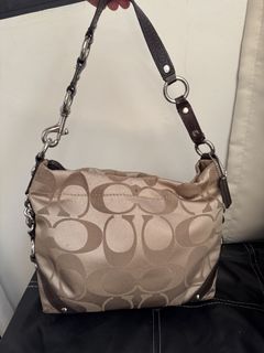 (Category: ) located in . Submitted by retrobags (Listing ID 1452901459, Image 1). Description: .