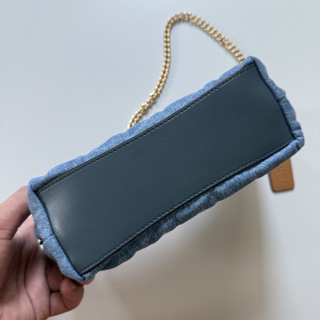 Coach denim caitlin quilted kili (Category: Luxury Bags & Wallets) located in Cavite. Submitted by kalebfindsluxs (Listing ID 1453028510, Image 3). Description: Coach denim caitlin quilted kili Good condition Sign of usage Check details - 2500 + sf Loc cavite Jnt / lalamove .