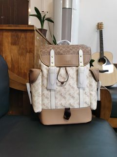(Category: ) located in . Submitted by premiumoutlets. (Listing ID 1452960668, Image 1). Description: .