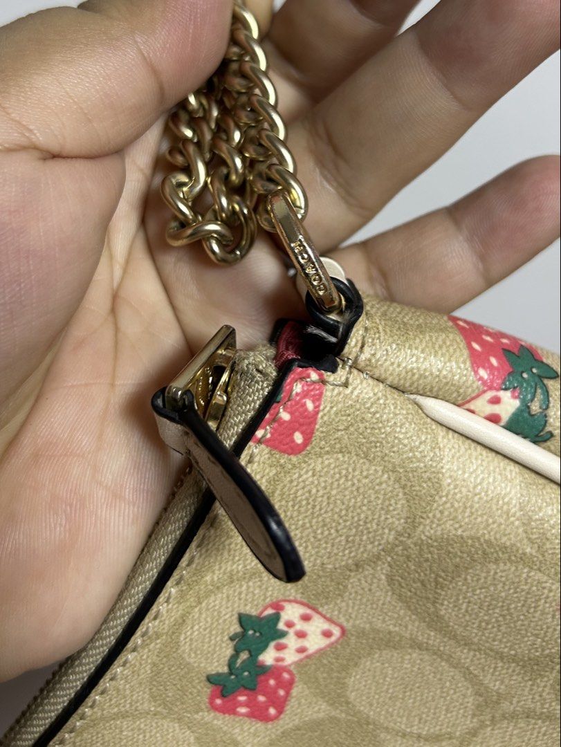Coach mini 🍓 bag (Category: Shoulder Bags) located in Taguig. Submitted by impooo (Listing ID 1452996356, Image 3). Description: In very good condition!.