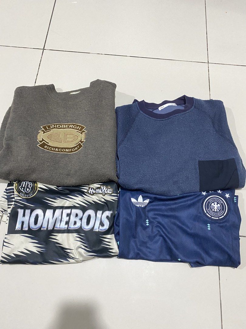 combo random (Category: Formal Shirts) located in Masjid Tanah. Submitted by capndstoreww (Listing ID 1452997838, Image 1). Description: random shirt more detail pm me nak beli satu2 pun bole homebois-sold.