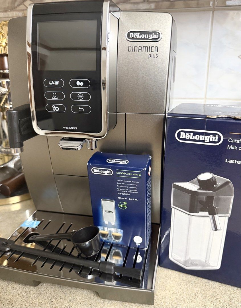 Delonghi Dinamica Plus Bean to Cup Coffee Machine Super Automatic 50% Disc. (Category: Coffee Machines & Makers) located in Paranaque City. Submitted by jaysanti (Listing ID 1452903329, Image 1). Description: Delonghi Dinamica Plus super Automatic new o just don’t have the box and manuals but all accessories are with me 0-9-1-5-2-8-7-2-7-5-6 Top of the line with connectivity to you smart Fone almost 50% less from original price fully programmable