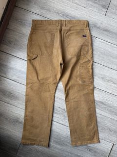 (Category: ) located in . Submitted by thefelicitythriftwear (Listing ID 1453016524, Image 1). Description: .