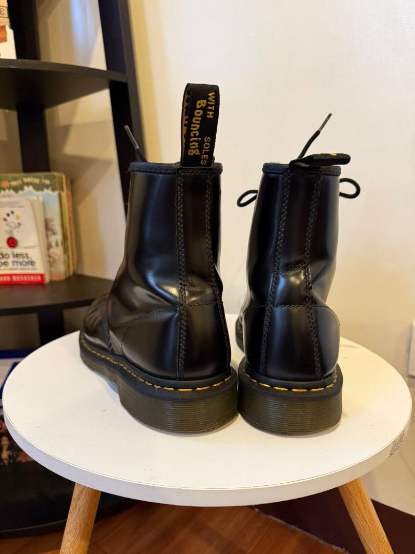 Dr. Martens 1460 boots (Category: Boots) located in Cabatuan. Submitted by kulas799 (Listing ID 1452979795, Image 3). Description: Dr. Martens 1460 Size 9 US mens rfs. sizing up.
