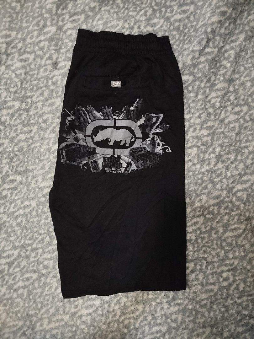Ecko Unltd (Category: Shorts) located in Antipolo. Submitted by goods_thrift (Listing ID 1453012887, Image 2). Description: colorate 9/10 issue minimal hairlines.