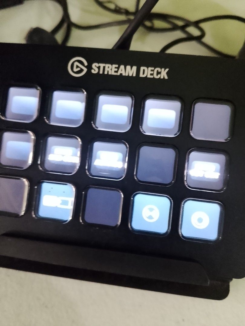 Elgato Stream Deck MK.2 15-Key Programmable LCD Keyboard (Category: Other Accessories) located in Angeles City. Submitted by olxph_649814671 (Listing ID 1452892572, Image 1). Description: - Elgato Stream Deck MK.2 - 15 customizable LCD keys - Perfect for streamers & content creators - Streamline your workflow - USB connectivity - Works perfectly - Includes stand.