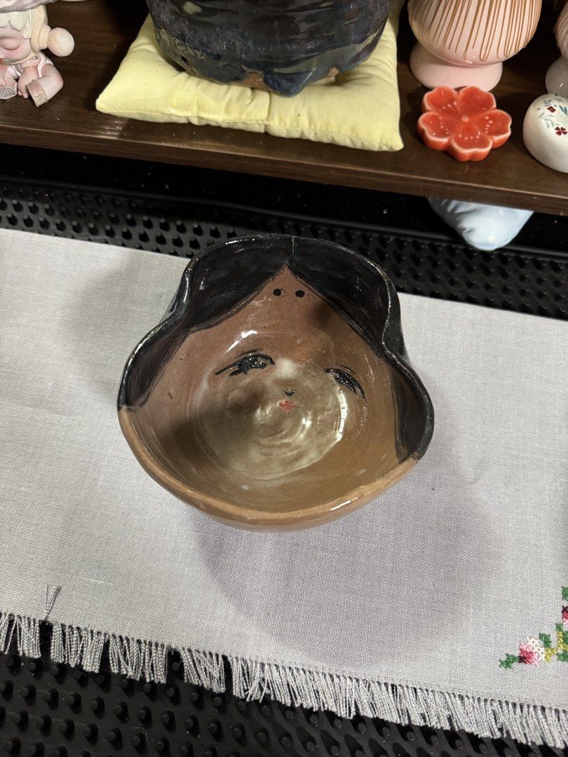 face chawan matcha bowl 🍵👧🏻 (Category: Other Kitchenware & Tableware) located in Las Pinas. Submitted by theheartoverall (Listing ID 1453003517, Image 1). Description: - rfs: redoing my collection - feel free to ask for more pics :).