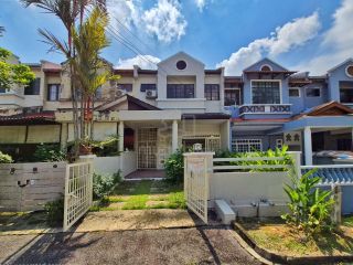 (Category: ) located in . Submitted by mudah1185381 (Listing ID 1448263064, Image 1). Description: .