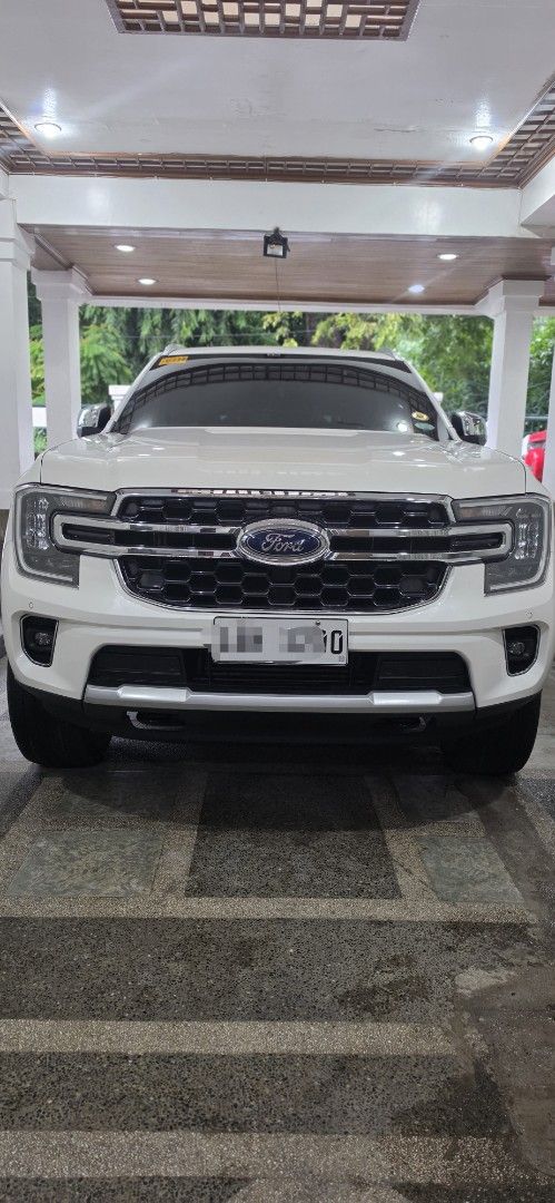 Ford Everest (Category: Used Cars) located in Quezon City. Submitted by brand_bargains (Listing ID 1452984187, Image 1). Description: 2023 Ford Everest Titanium+ 4x2AT 37km original mileage 1st owner Snowflake White Pearl Clean Title Original CR & OR not encumbered Friday Coding Registered until Oct 2026 Loc: North Caloocan near SM Caloocan Price: 1.45M well maintained with complete service receipts and records. Ceramic coated. All stock. No acci