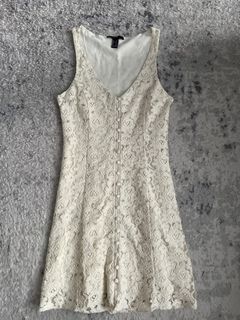 (Category: ) located in . Submitted by femme_luxury (Listing ID 1452903021, Image 1). Description: .