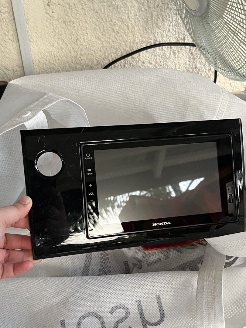 Garmin Intelligent Car PC HCPH17 Car Stereo (Category: Audio, Video, Alarm and other Electronic Accessories) located in Paranaque City. Submitted by tonetteangela175 (Listing ID 1453042856, Image 1). Description: - Garmin Intelligent Car PC - Model: HCPH17 - Rated Voltage: 12V, 12A - Ground: Negative Ground - Origin: Made in Taiwan - Audio Support: MP3 and MPEG Layer-3 compression - Features: Front USB port, Side power and volume buttons.