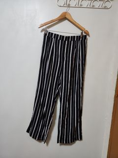 (Category: ) located in . Submitted by KanamiFinds (Listing ID 1453017416, Image 1). Description: .