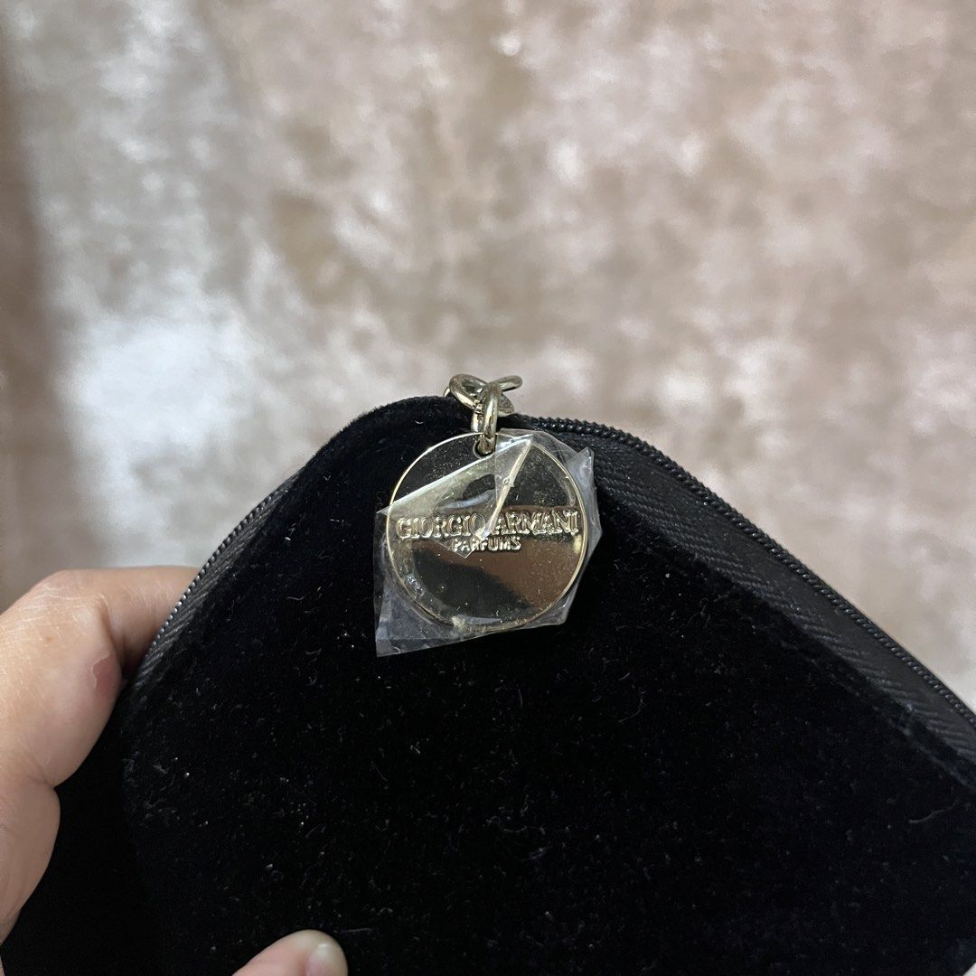 Giorgio Armani Black Velvet Wallet (Category: Wallets & Card holders) located in Butuan. Submitted by dfgthriftology2.0 (Listing ID 1452919753, Image 2). Description: .