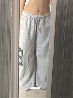(Category: ) located in . Submitted by user1665 (Listing ID 1452892106, Image 1). Description: .
