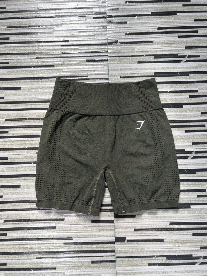 Gymshark vital seamless shorts (Category: Shorts) located in Iba. Submitted by saploot (Listing ID 1453019480, Image 1). Description: Excellent condition No issue Medium to large ko.