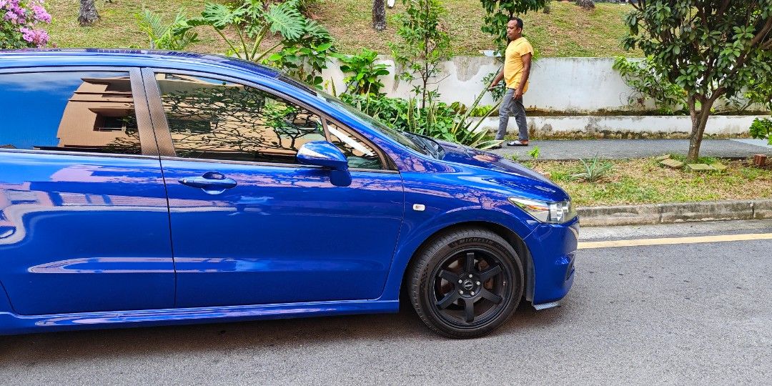 Honda Stream 1.8 (A) (Category: Used Cars) located in Singapore. Submitted by rn6.stream (Listing ID 1453020350, Image 1). Description: NO DEALERS PLEASE!! The car is still in good condition. all repairs and replacements done. driving to work everyday. got some spare parts of this car to tag along the sale..
