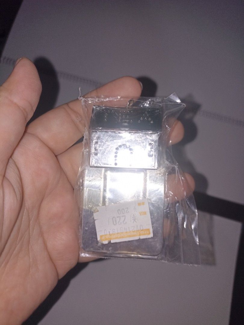 House-shaped tea infuser strainer (Category: Other Kitchenware & Tableware) located in Quezon City. Submitted by hi_haydz (Listing ID 1452892376, Image 1). Description: As is with photos. Shipping via J&T or Lalamove /Grab Location : Brgy Greater Lagro QC Last price posted.I.