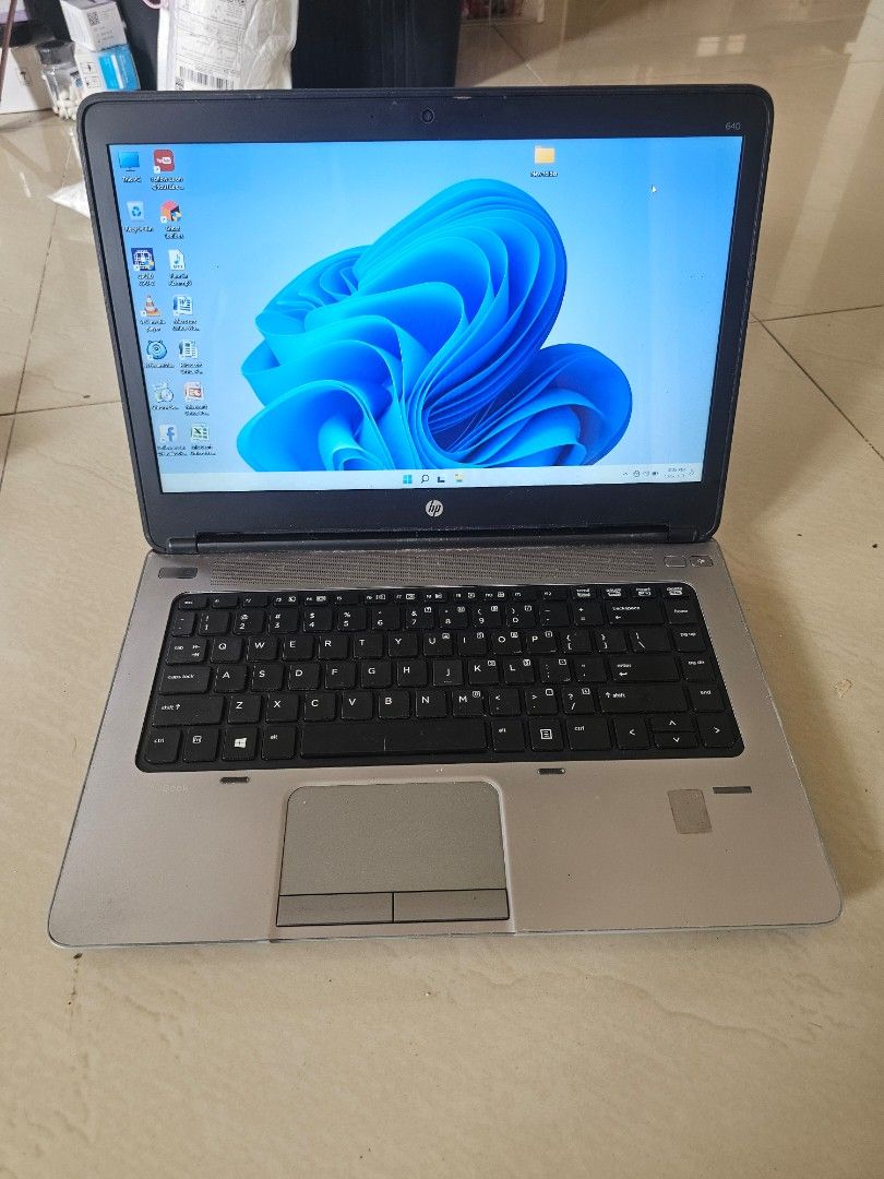 HP ProBook 640 G1 i7 4th gen (Category: Laptops & Notebooks) located in Bacoor. Submitted by ginaxis15 (Listing ID 1452973313, Image 1). Description: Hp probook 640 G1 Last price: 3800 working no defect good battery issue: gasgas sa ibabaw un lang Specs: 14 inch intel core i7 2.9ghz (4th gen) 8gb ram 120gb Ssd wifi ready bluetooth webcam dvdrom biometrix windows 11 with charger molino bacoor cavite Di palagi online 09911820458.