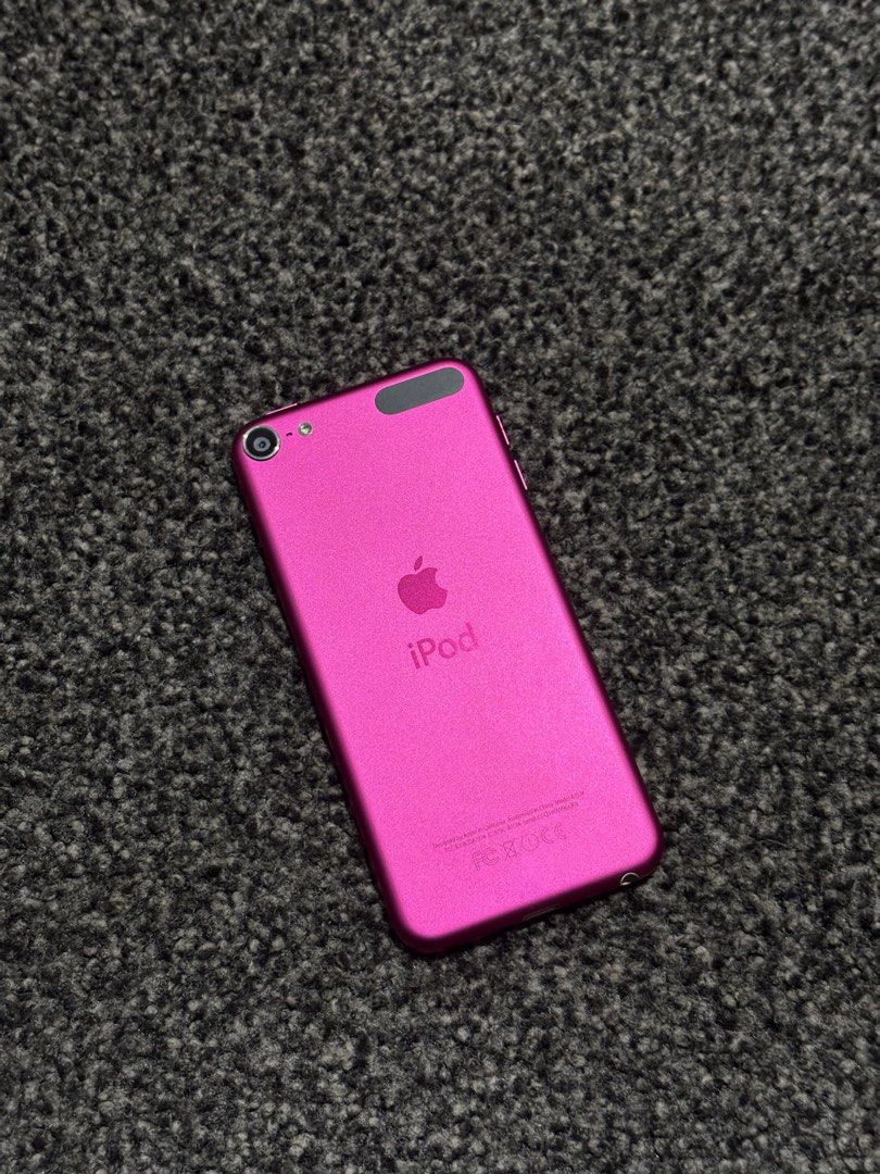 iPod Touch 7th Gen (Category: Portable Audio Accessories) located in Bulacan. Submitted by thriftstarph (Listing ID 1452997049, Image 3). Description: PLEASE READ THE DESCRIPTION BELOW‼️ iPod Touch 7th Generation No Issue Appearance 10/10 Good Condition From Japan No Cable Included .