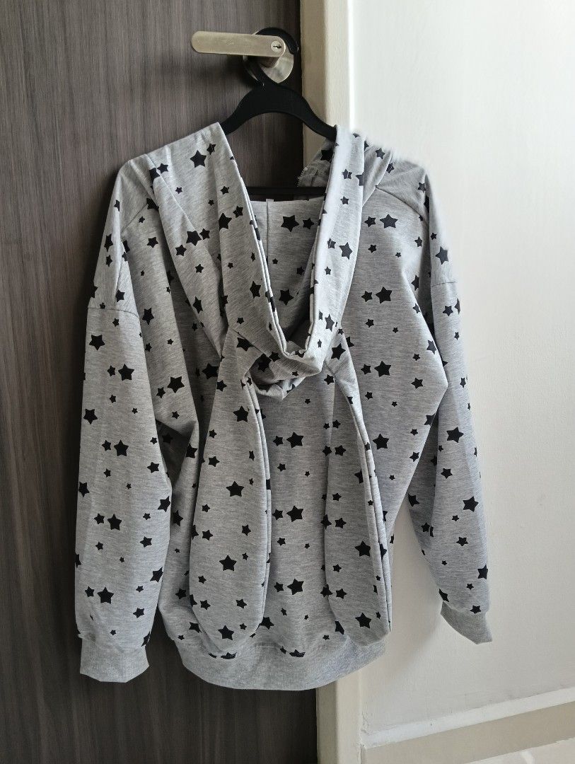 Jacket (Category: Coats, Jackets and Outerwear) located in Singapore. Submitted by suckmybing (Listing ID 1452909470, Image 3). Description: jacket only.