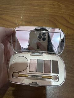 (Category: ) located in . Submitted by sellingjoitems (Listing ID 1452947213, Image 1). Description: .