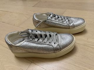 （分類：）位於 。 由 dh311 提交（商品編號 1453043956，圖片 1）。簡介： 。