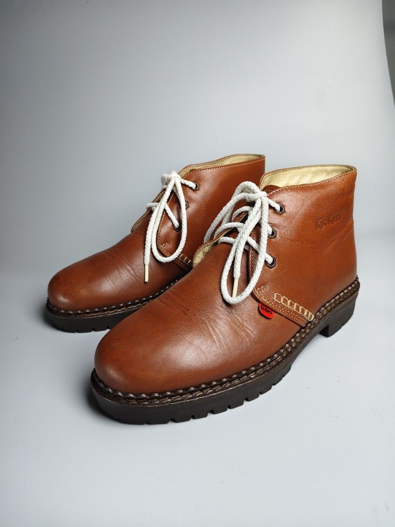 Kickers Brown Leather Lace-up Ankle Boots (Category: Boots) located in Manila. Submitted by kennethc21 (Listing ID 1453015546, Image 1). Description: Kickers Ankle Boots Size: 8 US / 7 UK/ 41 EURO/ 26CM Condition: Excellent Issue: None Key Features: ▪️Crafted from premium tan-brown leather for durability and timeless style. ▪️Features the signature Kickers debossed logo near the ankle collar. ▪️Includes the iconic red and green Kickers brand tab 
