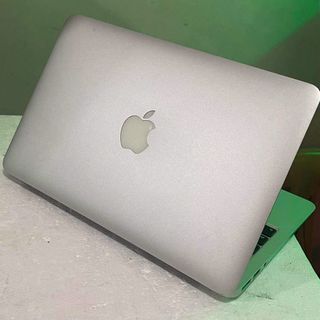 (Category: ) located in . Submitted by zeejaylaptops (Listing ID 1452995571, Image 1). Description: .
