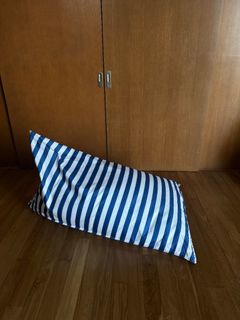 (Category: ) located in . Submitted by moatism (Listing ID 1452928876, Image 1). Description: .