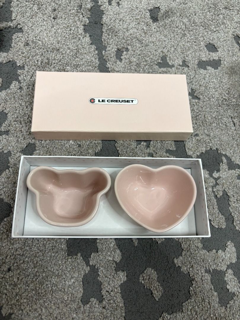 Le Creuset Baby Twin Ramekin (Category: Dinnerware & Cutlery) located in Manila. Submitted by foundhouseph (Listing ID 1453022012, Image 1). Description: Le Creuset Baby Twin Ramekin With box 1 set available Color: Pink Size: 8cm Very good condition. Never used. Price: 875php #lecreuset #lecreusetph.
