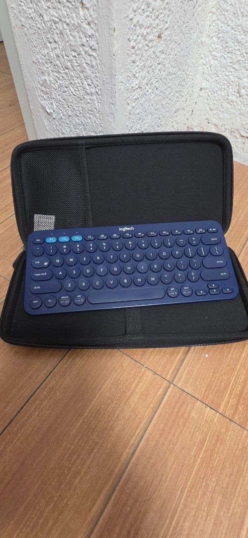 Logitech K380 Bluetooth Keyboard with Case (Category: Computer Keyboard) located in Caloocan City. Submitted by blueroses28 (Listing ID 1452970555, Image 1). Description: Logitech K380 - bluetooth keyboard, blue, rarely used - good as new - SRP: P1,500-2,100 Aproca Hard Travel Storage Case for Logitech K380/K810/K811 - good as new - bought for $14.99 (around P1,100 at the time of purchase) in amazon, wala pa po kasing available na hard case dito 