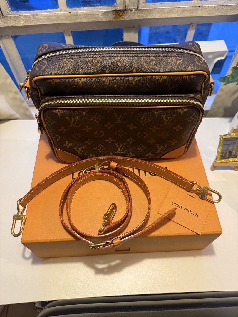 Louis Vuitton NIL GM (Category: Luxury Bags & Wallets) located in Manila. Submitted by its.mickey (Listing ID 1452989476, Image 3). Description: For Sale: Louis Vuitton Bag Purchased for ₱176,000 Bought directly from the Greenbelt LOUIS VUITTON Store on July 4, 2026 Like brand new condition Complete with original receipt Authentic, boutique purchase Save compared to the current retail price while getting an almost brand-new bag. Feel free to mess
