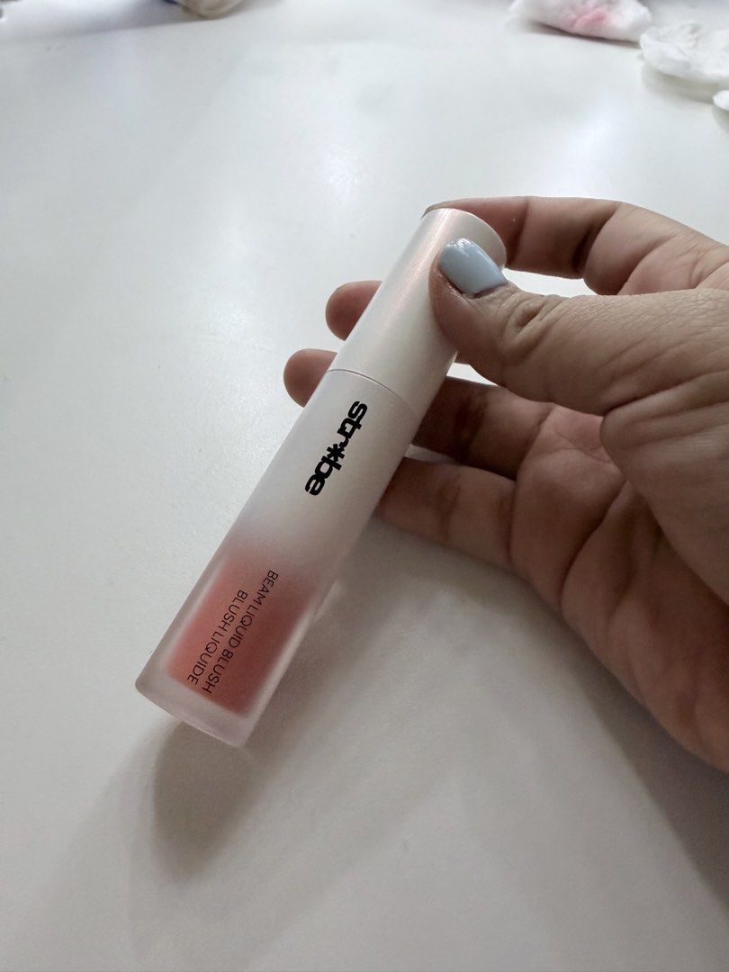 Mac liquid blush (Category: Makeup) located in Makati City. Submitted by beymadrigal (Listing ID 1452892506, Image 2). Description: used 3x only. 80% og price 2k plus.