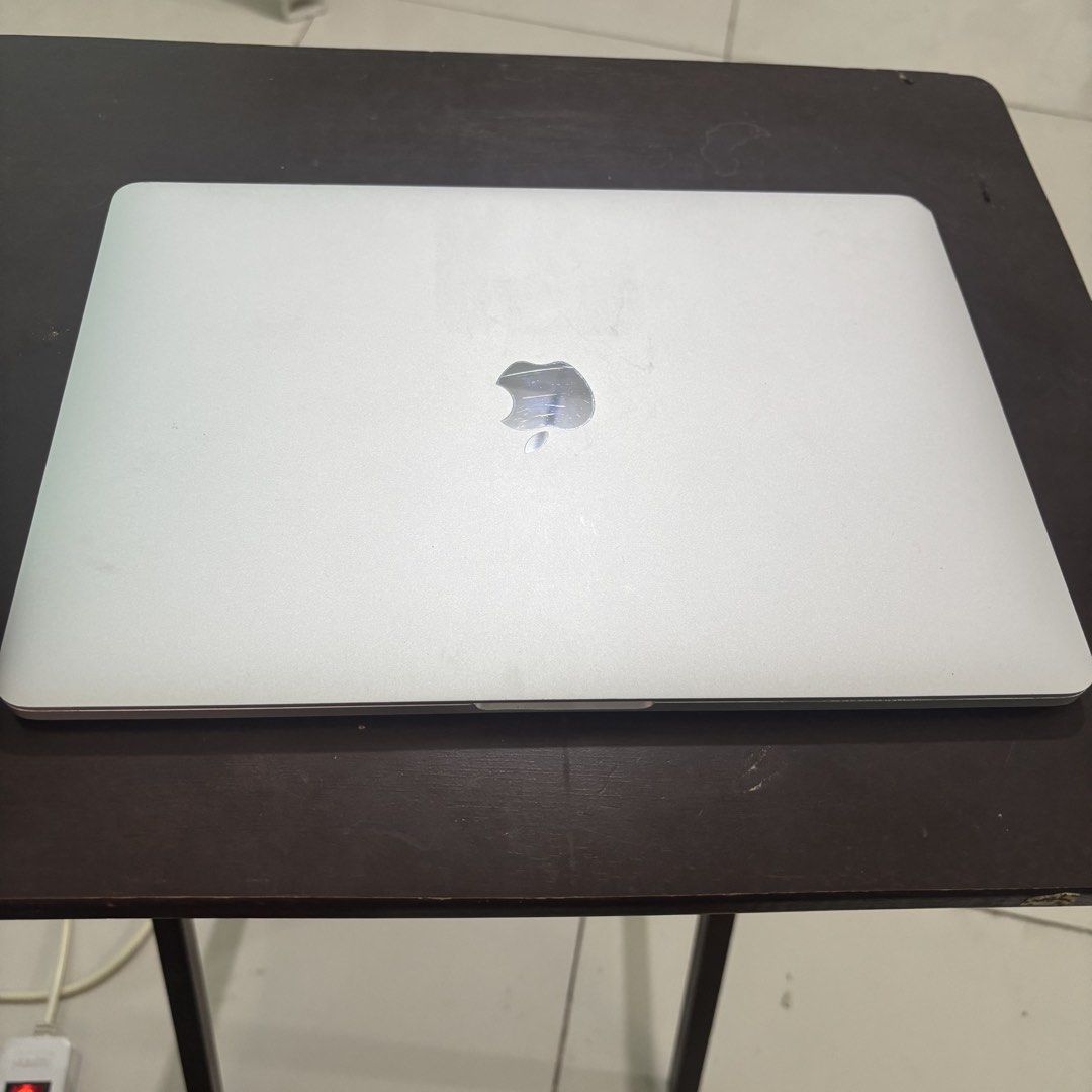 MacBook Pro 2017 (Category: Laptops & Notebooks) located in Dasmarinas. Submitted by calmforest.e4c71e.643 (Listing ID 1452880922, Image 3). Description: - MacBook Pro for sale - Bright and clear display - Keyboard in good working condition - Battery health at 97% (942 cycles) - Still a powerful and reliable machine for everyday use - intel core i5 - 128 GB SSD - 8 GB RAM - Battery life 3-4 hrs - with minimal dents and scratches 13,000 pesos only