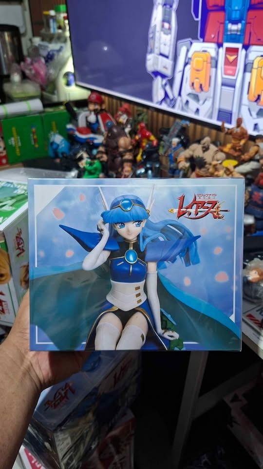 Magic Knight Rayearth HereDitail Figure Set (Category: Figurines & Statues) located in Imus. Submitted by ToyBlazePH (Listing ID 1452990150, Image 3). Description: - Set of 3 collectible figures from Magic Knight Rayearth - Features Hikaru Shidou, Umi Ryuuzaki, and Fuu Hououji - Ideal for fans of the anime series - Original boxes included.