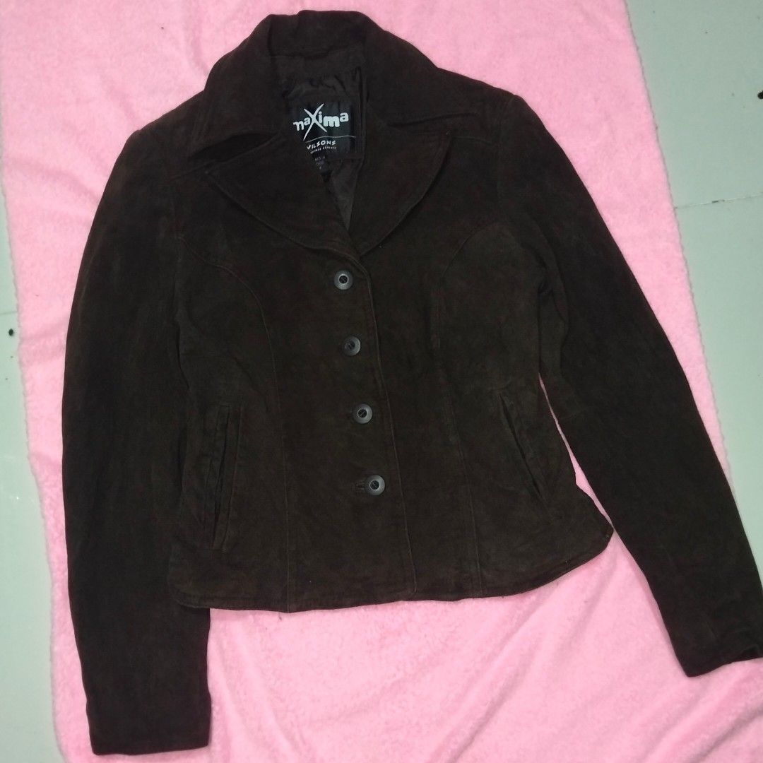 Maxima Brown Leather Jacket (Category: Coats, Jackets and Outerwear) located in Villasis. Submitted by maibean_ (Listing ID 1453021176, Image 1). Description: INCH??FOR BIDDING ‼️‼️ Maxima Brown Leather Jacket for women Size: S on tag No issues Will dry clean before shipping!! Starting bid: 400 Inc: 100+ Eob: August 2,2026 ,11pm Pangasinan 📌.