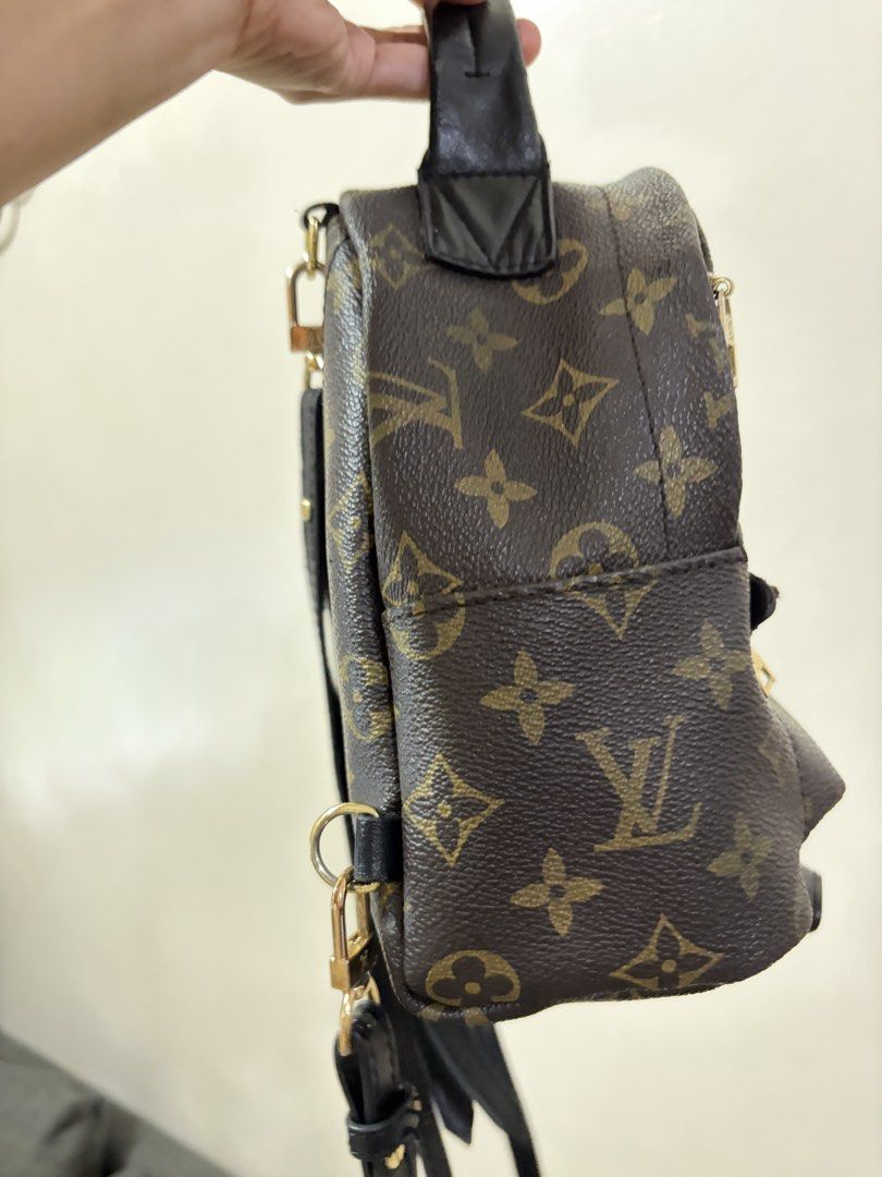 Mini Backpack (Category: Backpacks) located in Balanga. Submitted by neri_declutters (Listing ID 1452947237, Image 2). Description: L/V Round HandBag Very Good Condition 680 📍Location: Balanga Bataan 🏍️Delivery Options: J&T, and LBC 💵Mode of Payment: Gcash, Bank Transfer (Payment First Basis) ❌No cancellation of order/s #PrelovedBags #PrelovedBag #PrelovedPH #PrelovedBagsPH #BrandedPreloved ThriftFinds UkayFinds UkayPH SecondHandStyle Sustaina